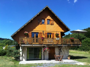 Chalet entre lac et volcan